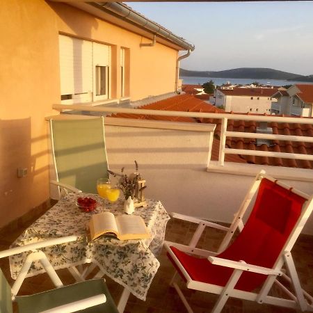Appartamento Penthouse Mopy Vodice Esterno foto